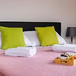 Apartment Dida Boza House