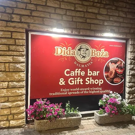 Dida Boza House Apartman Vodice