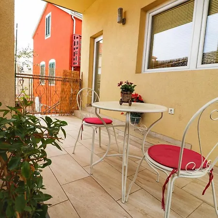 Dida Boza House Apartman *