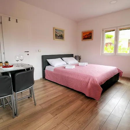 Dida Boza House Apartman Vodice