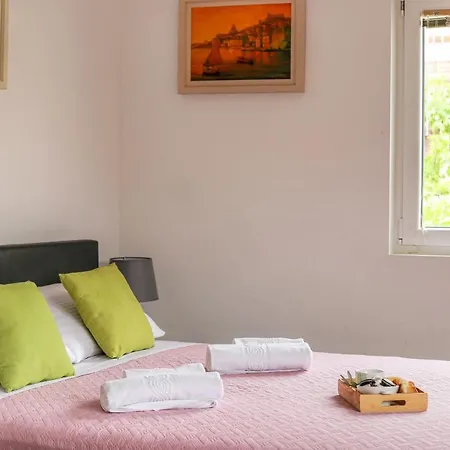 Dida Boza House Apartman